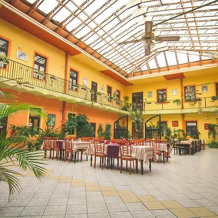 Grand Vendégház 3*