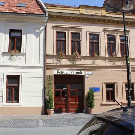 Grand Vendégház 3*